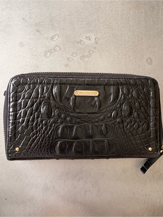 Brahmin Handbags - Brahmin Suri Melbourne Black Croc-Embossed Zip Wallet with Gold Plaque